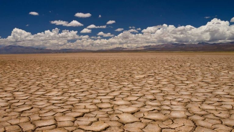 desert-sans-eau-frugalisme-et-liberte-financiere-jeremie-brygo-1200x675